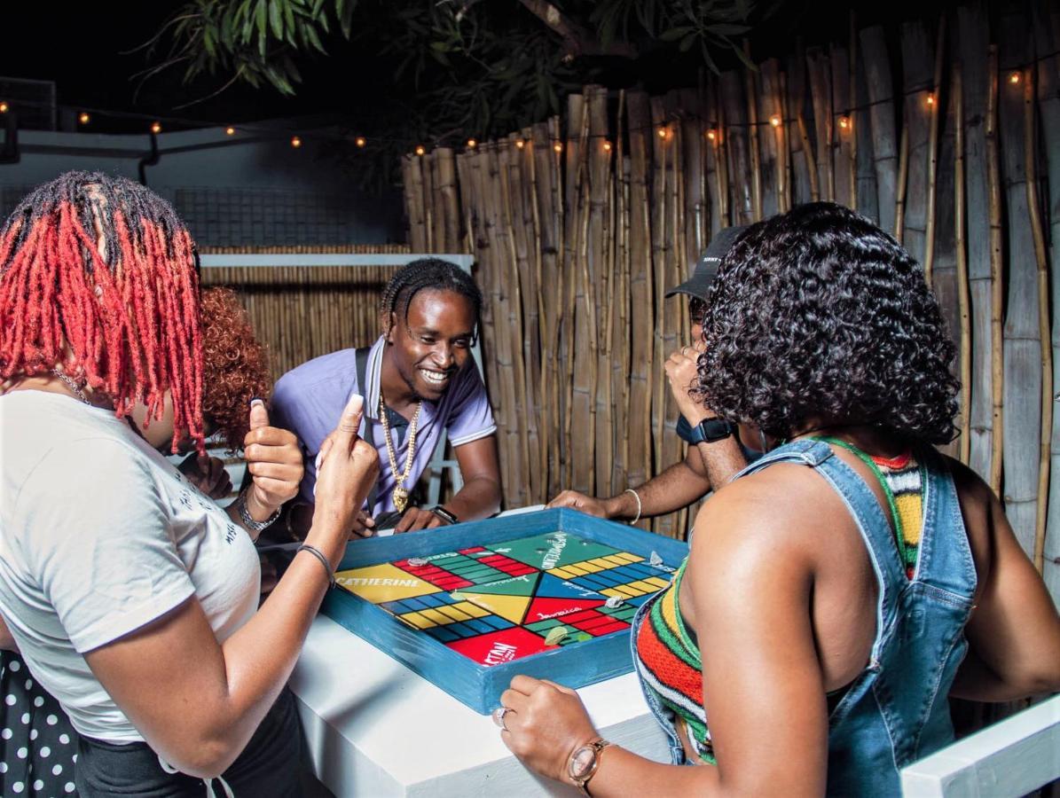 Eventuality B&B New Kingston Buitenkant foto