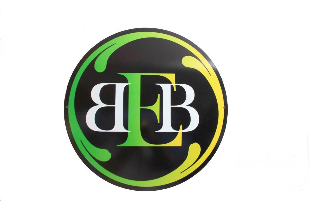Eventuality B&B New Kingston Buitenkant foto