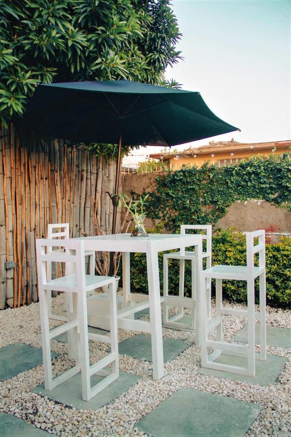 Eventuality B&B New Kingston Buitenkant foto